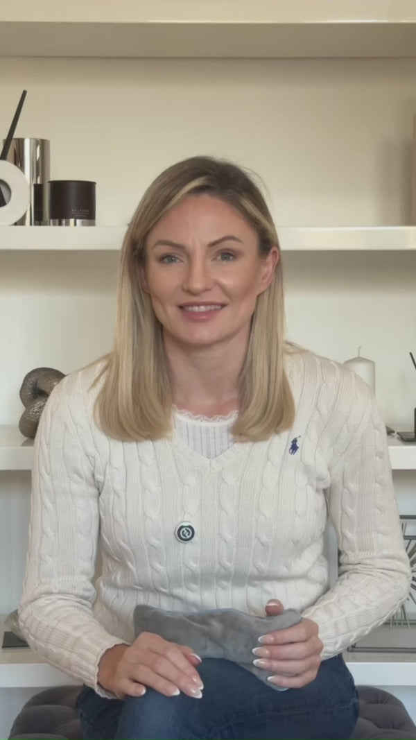 Customer sharing their experience using the EYLUME heated eye mask in a testimonial video.